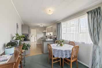 12 Towai Street, Inglewood