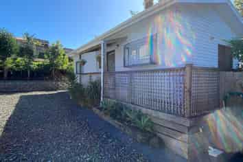 234B1 Albany Highway, Albany