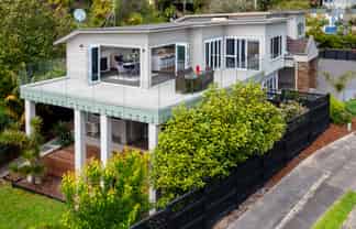 33B Bleakhouse Road, Bucklands Beach