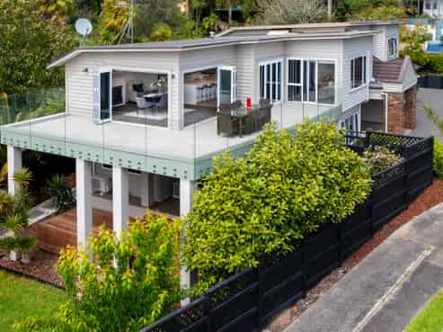 33B Bleakhouse Road, Howick