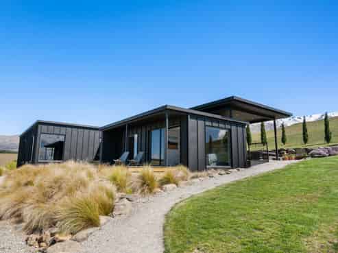 1005 Luggate-Cromwell Road, Mount Pisa