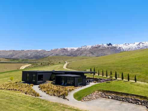 1005 Luggate-Cromwell Road, Mount Pisa