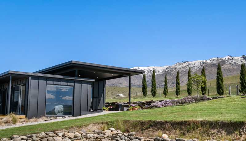1005 Luggate-Cromwell Road, Mount Pisa
