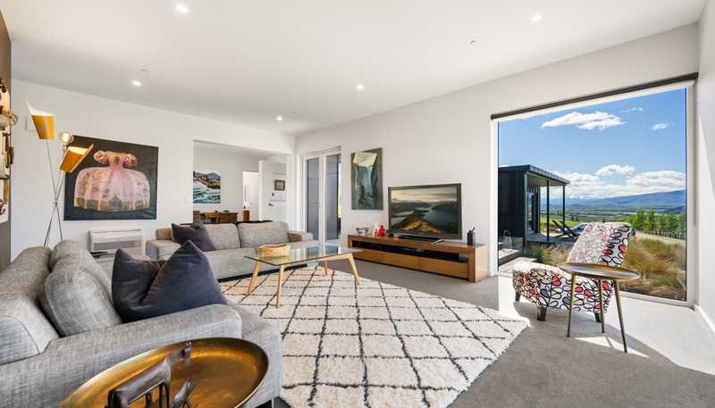 1005 Luggate-Cromwell Road, Mount Pisa