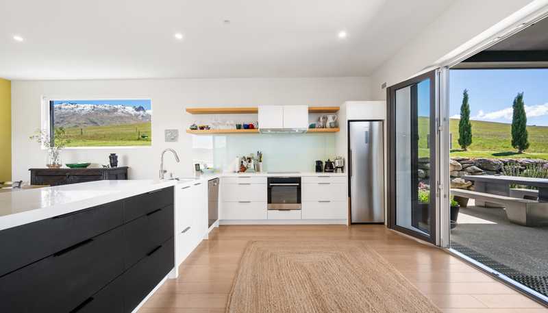 1005 Luggate-Cromwell Road, Mount Pisa