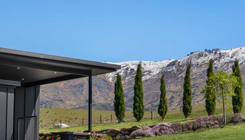 1005 Luggate-Cromwell Road, Mount Pisa