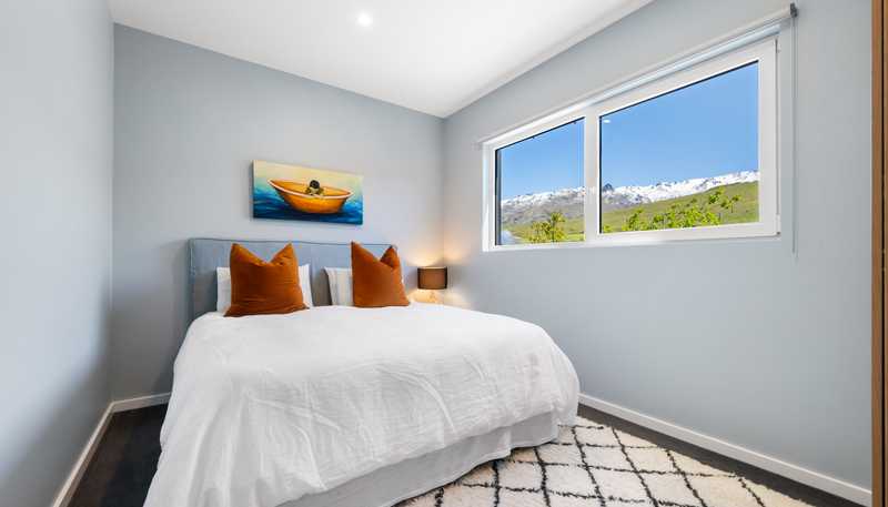 1005 Luggate-Cromwell Road, Mount Pisa