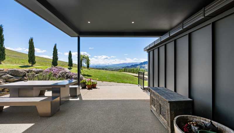 1005 Luggate-Cromwell Road, Mount Pisa