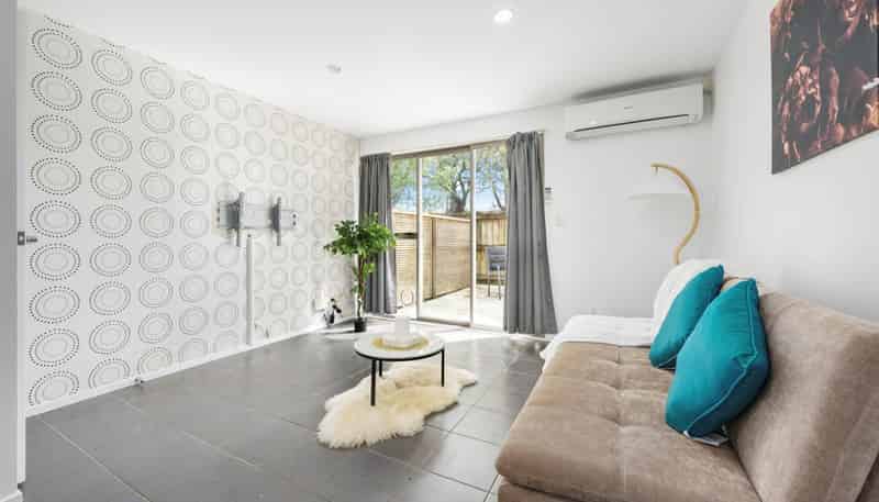 8/85 Portage Road, New Lynn