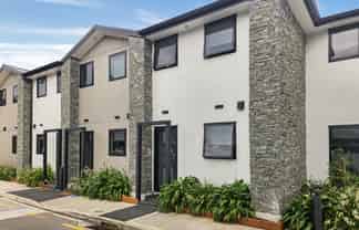 2/7 Ariki Street, Boulcott