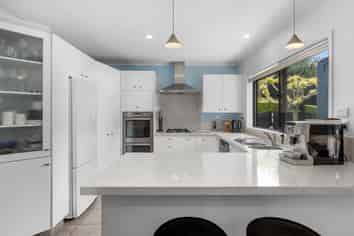 16 Raukawa Drive, Bethlehem