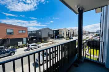 7/96 Clark Road, Hobsonville