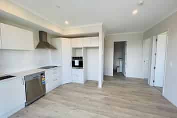 7/96 Clark Road, Hobsonville