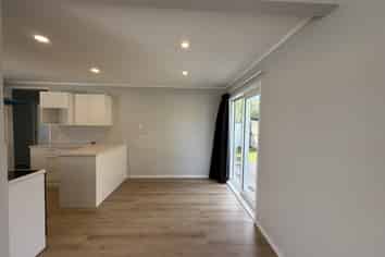 1/324 Swanson Road, Henderson