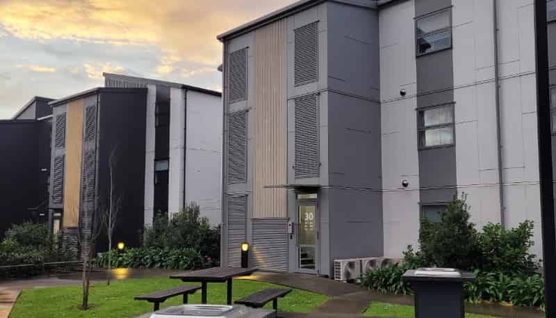 202/28 Shortfin Place, Flat Bush