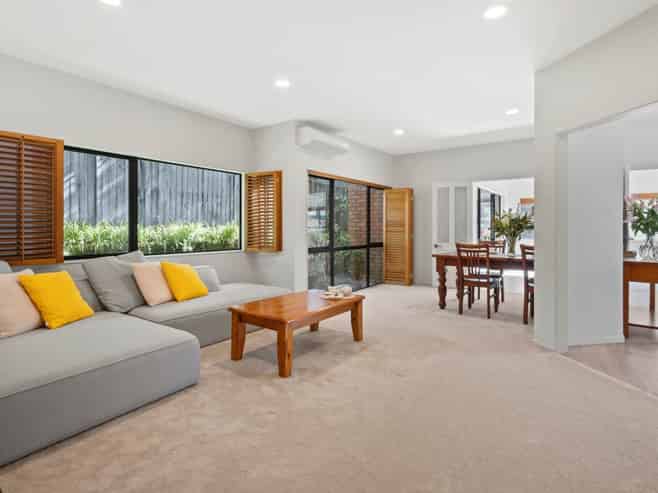 11A Highwic Ave, Epsom