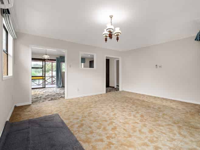 15 Upland Road, Huntly