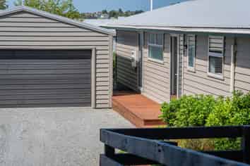 8B Jellicoe Street, Oceanview