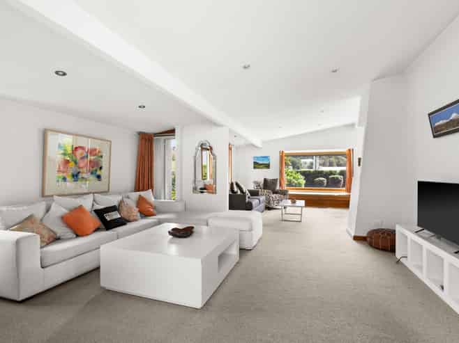 207 Avenue Road, Greenmeadows