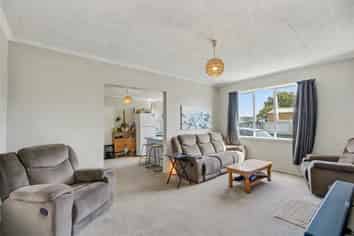 136 Russell Street, Westport