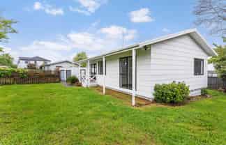 2/90 Shifnal Drive, Randwick Park