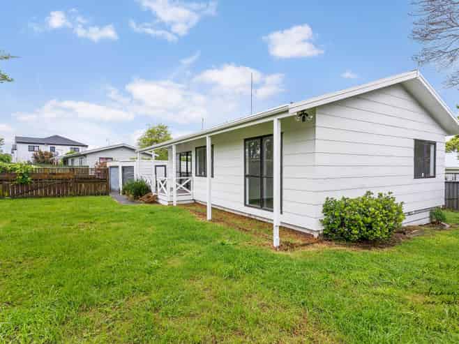 2/90 Shifnal Drive, Randwick Park