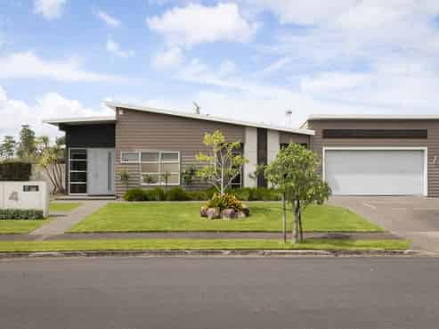 4 Coleman Place, Katikati