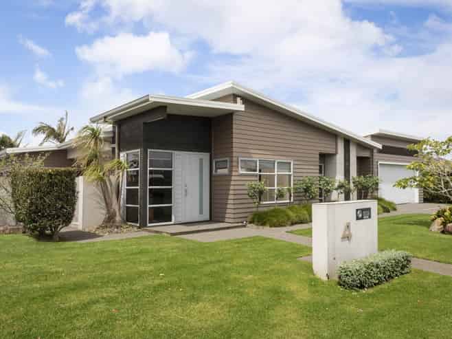 4 Coleman Place, Katikati