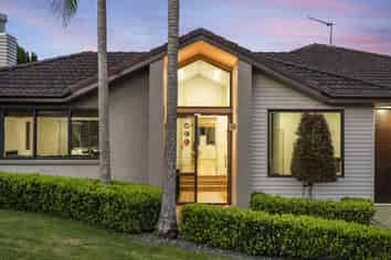 7 Chard Place, Flat Bush