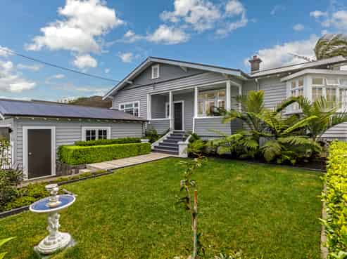 24 Norwood Road, Bayswater