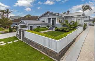 24 Norwood Road, Bayswater