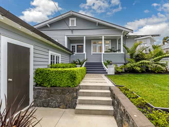 24 Norwood Road, Bayswater