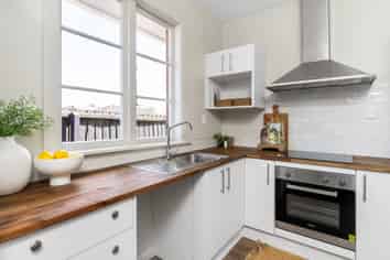 77 Randolph Street, Woolston