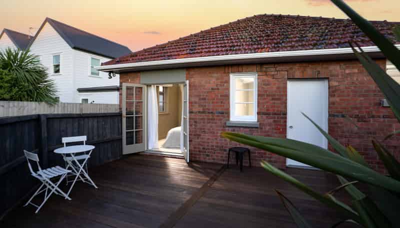 77 Randolph Street, Woolston