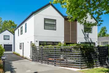 20 Grove Road, Addington