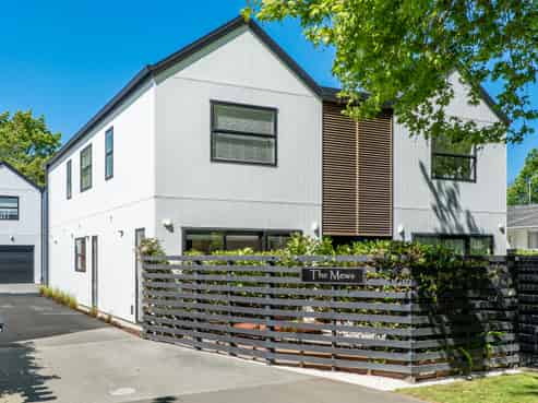 20 Grove Road, Addington