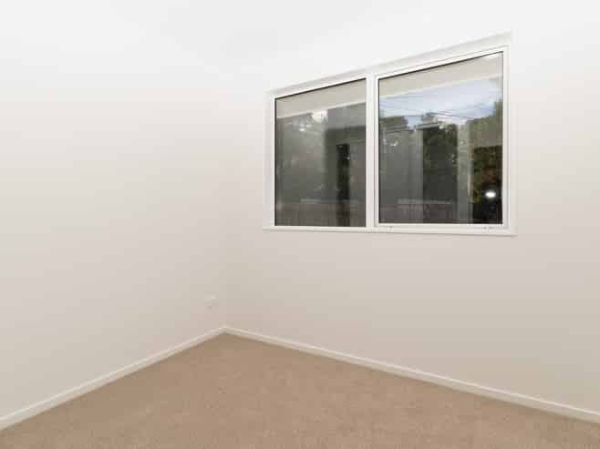 24 Shetland Street, Glen Eden