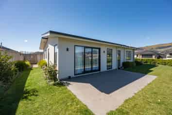 2 Fairmile Road, Richmond