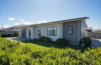 2 Fairmile Road, Richmond