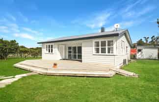 445 Wharekopae Road, Patutahi