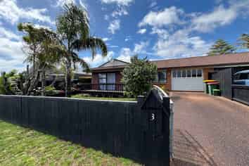 3 Pickwick Parade, Mellons Bay