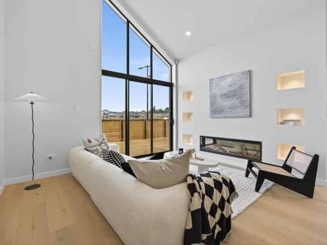 8 Tuwai Crescent, Opaheke