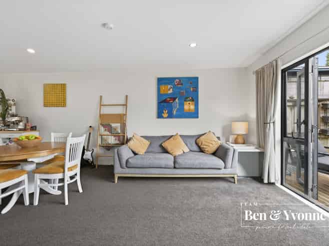 5J Dryden Place, Mount Wellington