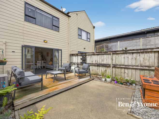 5J Dryden Place, Mount Wellington