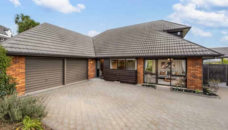 2/6 Waikato Place, Saint Johns