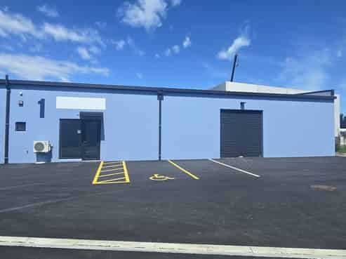 Brand-new industrial units for lease