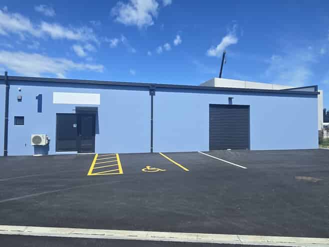 Brand-new industrial units for lease