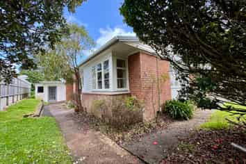 60 Te Kawa Road, One Tree Hill