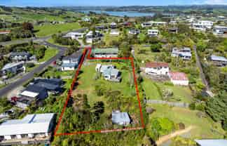 39B Rangimaarie Crescent, Snells Beach