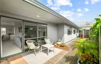 1/41 Ngaio Street, Strandon